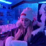Ekaterina Kokorina Instagram - С днём рождения меня 😂🎁 это архивное видео 2019 года! Осло) музей льда-странные ледяные скульптуры и норвежская картофельная водка 🙈 напитков входил в стоимость входного билета!) … ну, что я хочу сказать! Сегодня мне 34! Очень много планов и идей. Очень много эмоций. Много проблем. Надежд. Спасибо моим близким, что поддерживают меня каждый день. Спасибо @dominickjocker что рядом каждую минуту ❤️❤️❤️