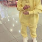 Ekaterina Kokorina Instagram - Люблю без музыки сплясать))) может, подскажите, какой трек максимально подходит под мои горячие танцы? 🔥🔥🔥