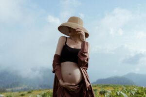 Ekaterina Shepeta Instagram - Пока это ещё актуально ❤️🤰🏼

Какая больше нравится? 😍