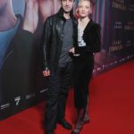Ekaterina Vilkova Instagram - Сегодня в прокат выходит наша новая история «Сказки Гофмана» реж.Т. Баркалая 🖤 Нежная история #пролюдей- таких как мы с вами ✨ _________________________ А кому интересно-мой образ с премьеры: Платье @teginfashionhouse моей любимой @teginsvetlana 🖤 Туфли @ekonikastyle-невероятно удобные🖤 Украшения @kavilkastore - тут #всёсама 🖤 За красоту отвечал волшебник @vladimirkalinchev и @rbg.ru 🖤 И изюминка образа-завершающий акцент- #моймуж , он же #самыйкрутоймужик И.Любимов🖤 И #чужоймуж, но #мойпрекрасныйпартнер @maxsim.stoyanov 🖤