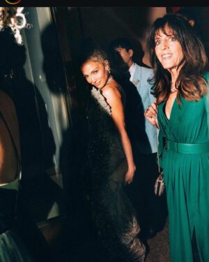 Elaine Goldsmith-Thomas Instagram - … and for a night we were all sleeping beauties.  Thank you @jlo @voguemagazine #annawintour #metgala2024 for a most magical evening