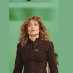Elaine Goldsmith-Thomas Instagram - At its core Atlas is a love story about what makes us human. It’s the story of friendship, perseverance, and learning to have faith in yourself. I cannot wait for you to meet Atlas on May 24. @Netflix