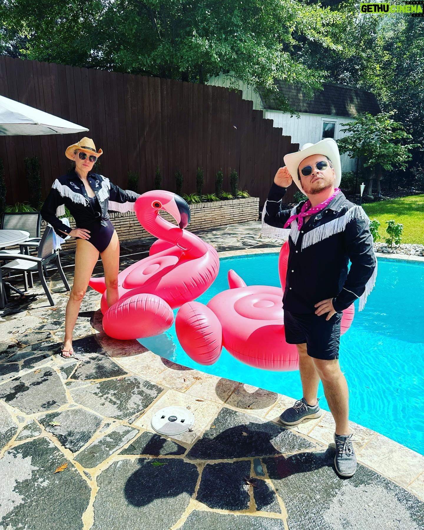 Elaine Hendrix Instagram - She’s a vibe 💖