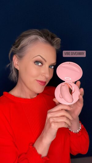 Elaine Hendrix Instagram - VIBE GIVEAWAY! What do I do in my downtime? I masturbate, of course, with @bellesaco! And you can too...

I’m hooking you all up with vibrators! EVERYONE who signs up to my giveaway will receive either a free vibrator or a gift card! All you have to do is:
 
• Click the link in my bio
• Signup with your email
• See your first gift from @bellesaco 
 
100% discreet shipping & billing. Ships worldwide. Tag someone who deserves a vibe!
 
#masturbate #bellesa #vibe #elainehendrix #giveaway