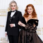 Elaine Hendrix Instagram - My bestie asked me to be her date so, by golly, I showed up as her date. I 🖤 you @lisaannwalter. Glam:💄 @adamchristophermakeup • 💇🏼‍♀️ @dvohair • 🧵@littleblacktux • 🏆 @sagawards #sagawards #lisaannwalter #elainehendrix #bffs #redcarpet #date #theparenttrap #justiceformeredithblake #chessyforever