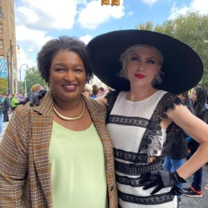 Elaine Hendrix Instagram - ATL PRIDE weekend was EPIC! We celebrated the unique, worthy, lovable beauty of people being who they truly are. It was safe. It was fun. And it was PROUD. Thank you @micahmccain & @steveniga for making this incredible memory happen for myself and my friends. YOU are loved. ❤️🧡💛💚💙💜 #AtlantaPride