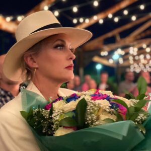 Elaine Hendrix Instagram - HAPPY PRIDE ATLANTA!!! I ❤️🧡💛💚💙💜 YOU & am honored to be your Honorary Grand Marshall. 🏳️‍🌈🏳️‍⚧️ @atlantapride #atlpride #grandmarshall