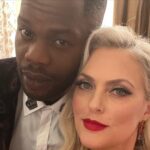 Elaine Hendrix Instagram - DYNASTY S5 is officially on #Netflix today. It was a wild, wonderful ride I am grateful for every single day. I love these people as well as all those behind these scenes not pictured here. Thank you to the village it took to bring this to life: cast, crew, writers, producers, directors, executives, CBS, The CW, Netflix and, of course, the fans. So much love to you all. 💎🖤💋 xo Alexis Morell Carrington Colby Dexter #Dynasty