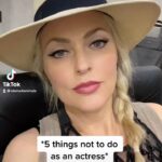Elaine Hendrix Instagram - 🎭👀 Oops 🤪 #actress