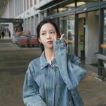 Elaine Ho Instagram – 日幣最近匯率低，不去不行了⍩⃝⃜ 

outfit/ @bisoubisoustore_official 
  @bisoubisoustore_tw