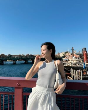Elaine Ho Instagram - 迪士尼的風🌬️

#tokyo #tokyodisneysea #disney