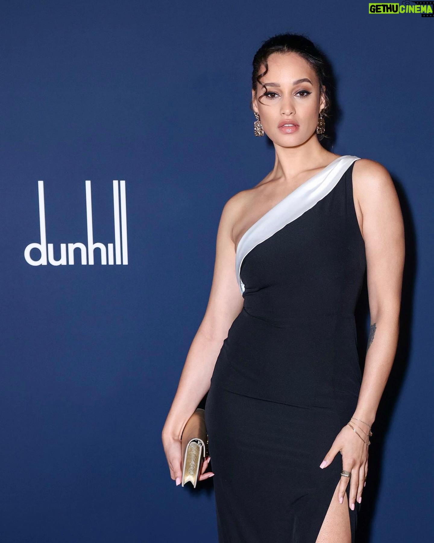 Elarica Johnson Instagram - A beautiful evening at The Dunhill & BSBP Pre-BAFTA Filmmakers Dinner š¤ @dunhill @bsbpartnerships @bafta Makeup by - @amie_williams_ Photo - @davebenett @lancomeofficial @chanel @narsissist #bafta #dunhill
