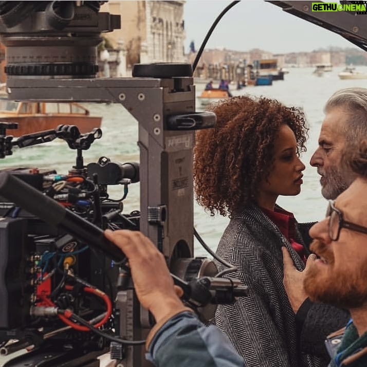 Elarica Johnson Instagram - Sometimes it gets alittle close😅 . . . . #adiscoveryofwitches #Juliettedurand #VENICE #actor #life #living