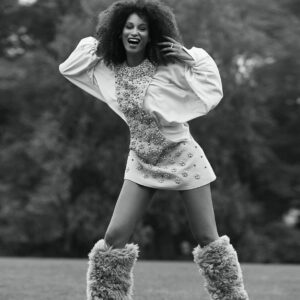 Elarica Johnson Instagram - 🌸WONDERLAND MAGAZINE🌸

Huge thank you @wonderland for this article! Such a lovely shoot and interview talking all things acting and @pvalleystarz 

Very excited to share this with you all. It's out NOW (lovely @michaelbjordan on the front) so go grab a copy and have a read! 💞 Order online. Link in Bio.

Thank you to the amazing team! 
@smiggi 📸  south London!

@kieranfenney 👗 Wearing @chanelofficial @Fendi @richardquinn @lanvinofficial
Shoes by @moschino @dsquared2
Jewellery by - @Cartier @chanelofficial

@amie_williams_ 💄@chanel.beauty
@burberrybeauty @maccosmeticsuk @fentyskin

#pvalley #Autumnnight #actress