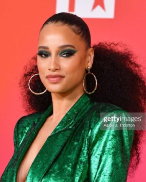 Elarica Johnson Instagram - 54th NAACP IMAGE AWARDS🏆

We won!! 3 times!
Best Drama Series 
Best lead Actor - @alldaynicco 
Best supporting - @lodivadevine 

Thank you to the amazing team for helping me look good!

SUIT BY - @michaelcostello 

💁🏽‍♀️ - @maishaoliver 
💄 - @stephenmoleskibeauty 

#pvalley #autumnight #wewon #naacpimageawards