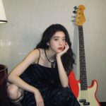 Eleanor Lee Instagram - i like the parts of me you don’t like