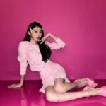 Eleanor Lee Instagram – 是心动呀 💗