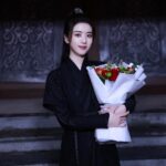 Eleanor Lee Instagram – 杀青快乐 💛🎉 
#掌中刃 

My speech is too long for a caption please read my comment! Hahahahaha 🫶🏻