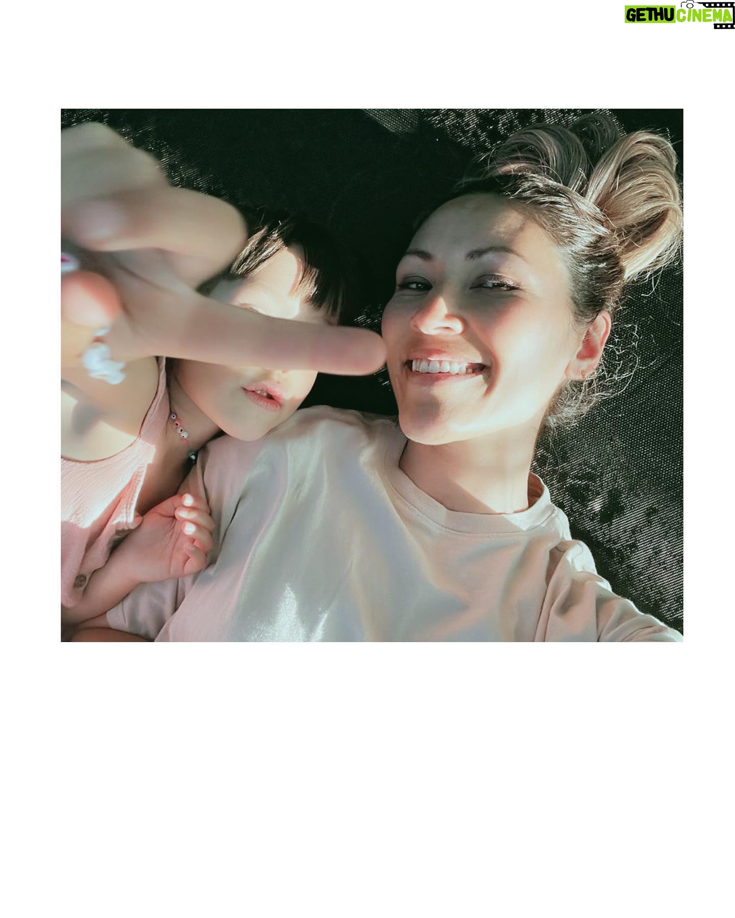 Eleanor Matsuura Instagram - hey summer we’re not quite done yet babe 😎