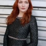 Eleanor Tomlinson Instagram - GIAMBATTISTA VALLI X JESSICA MCCORMACK X JIMMY CHOO 🖤 @rebeccacorbinmurray @victoriabond007 @pauljoneshair @vrwpublicity