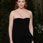 Eleanor Tomlinson Instagram - VOGUE X NETFLIX X BAFTA PARTY Such a fun night 🥂 Thank you for having me! … and thank you @rossharrytom for being the coolest date and not crying when you met @billiepiper ♥️✌🏻 Styled by @rebeccacorbinmurray in @stellamccartney @jimmychoo @completedworks Makeup @victoriabond007 Hair @pauljoneshair @vrwpublicity @britishvogue @netflixuk @netflixqueue @bafta 📸 John Phillips @gettyimages @gettyentertainment 📸 @sofi.adams.photo @dovetalelondon at @1hotel.mayfair