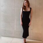 Eleanor Tomlinson Instagram - A great time last night on @bbctheoneshow talking all things The Outlaws with my dear pal @stephenmerchant Series 3 returns tonight at 9pm @bbcone or stream it all on @bbciplayer Oh, and I promise I will watch Star Wars… but which one do I start with??! • Styled by @rebeccacorbinmurray in @galvanlondon @bypariah @tillysveaas @doublemossjewelry @jimmychoo • Makeup by @victoriabond007 • Hair by @lukepluckrose • @vrwpublicity