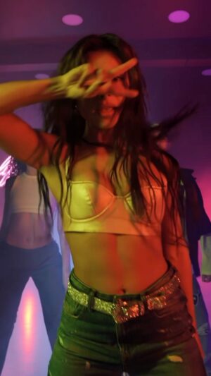 Eleftheria Eleftheriou Instagram - More gift for you 🙏⭐️🎶 #sepirasovara #heavenmusic #eleftheriaeleftheriou #elle #dancevideo #greece