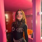 Eleftheria Eleftheriou Instagram - Ευχαριστώ για την υπέροχη βραδιά και όλη την ομάδα μου που δούλεψε για αυτό το αποτέλεσμα! Thank you shamone! 🏳️‍🌈Δεν ήθελα να αφήσω το stage! Thank you @heaven_music_official είσαστε δίπλα μου σε όλα 🙏 costume details @irene_angelopoulos_couture 🖤 love you till the next time💋 Elle
