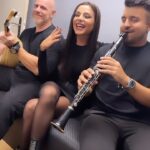 Eleftheria Eleftheriou Instagram - Backstage story’s 🎶😉 #covers #lives . . . #mavişim #imbrahim #idotatlises #traditional #turkey #sepirasovara