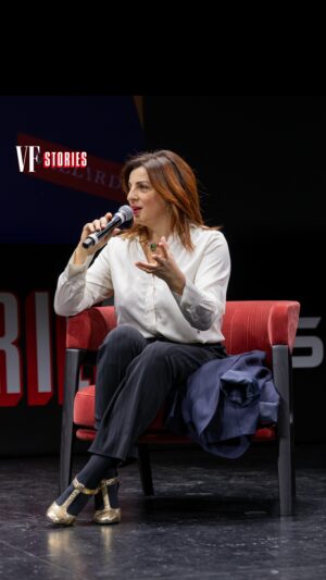 Elena Di Cioccio Instagram - «Ciao sono Elena Di Cioccio , ho 48 anni  e da 21 sono sieropositiva, ho l’HIV,  sono una di quelli con l’alone viola, eh (pausa) e sapete cosa? STO BENISSIMO»

Iniziamo alla grande con Elena Di Cioccio (@elenadicioccio) la seconda giornata del Vanity Fair Stories
 
🔗Guarda Il video completo al link in bio 

#VanityFairStories #20dicambiamento 

Main Partner @skoda_italia
Event Supporter @nuvenia.italia @lorealparis
Iniziative Speciali @boschitalia_official @arturoartom @dove @theofficialpandora @selectaperitivoit @thinkmilk_tasteeu
Beauty Partner @maxfactorita
Hair by @franco_curletto 
Media Partner @urbanvision.s.p.a
Thanks to @luxvide @universalpicturesita @visionfilmdistribution