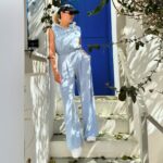 Elena Asimakopoulou Instagram – Να είσαι αυτός που είσαι και να λες αυτό που αισθάνεσαι,γιατί αυτοί που ενοχλούνται δεν έχουν σημασία και αυτοί που έχουν σημασία δεν ενοχλούνται…. 

#lifeismoments #beyourself #donotlookback #liveyourlife