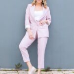 Elena Asimakopoulou Instagram – 1,2 or 3??? In a pink mood…🌸🌸🌸 

#spring #suit #pinkmood #totallook #outfitoftheday #enzzofashion #loafers #shoes #scarpiamobyelena #scarpiamo_by_elena_nea_erythraia