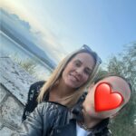 Elena Asimakopoulou Instagram - Η ζωή μαζί σου είναι μια βόλτα πάνω σε ένα ποδήλατο που με πάει όπου πας εσύ….συναυλίες,μουσεία,λίμνες,θάλασσες,παραλίες….ακομα και μέχρι τον ουρανό θα έφτανα για εσένα μόνο με ένα ποδήλατο…. Είσαι η ζωή μου ολη!!! Χρόνια σου πολλά παιδί μου!!! Σε αγαπώ πολύ!!! ❤️❤️❤️ @maria_tsirilo #happybithday #happybirthdaylove #mylove #mylife #myeverything
