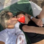 Elena Asimakopoulou Instagram - Η ζωή μαζί σου είναι μια βόλτα πάνω σε ένα ποδήλατο που με πάει όπου πας εσύ….συναυλίες,μουσεία,λίμνες,θάλασσες,παραλίες….ακομα και μέχρι τον ουρανό θα έφτανα για εσένα μόνο με ένα ποδήλατο…. Είσαι η ζωή μου ολη!!! Χρόνια σου πολλά παιδί μου!!! Σε αγαπώ πολύ!!! ❤️❤️❤️ @maria_tsirilo #happybithday #happybirthdaylove #mylove #mylife #myeverything