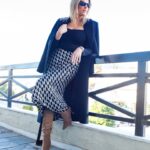 Elena Asimakopoulou Instagram - Sunday is a time when you sit back and reflect on all the blessings that you have received! Smile at all the good things you are enjoying! #sunday #feelblessed #enjoylife #happyness #outfit #enzzo_fashion #boots #scarpiamo_by_elena #linkinbio