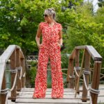 Elena Asimakopoulou Instagram - Καλή εβδομάδαααααα με ωραία διάθεση και θετικές σκέψεις μόνο!!!🫶🏻🫶🏻🫶🏻 #newweek #haveaniceweek #smilepeople #thinkpositive #outfitoftheday #enzzofashion