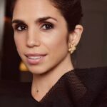 Elena Furiase Instagram - DIOR J’ADORE Gracias 🌸 @capelliercapellier @valytyplace @coosyofficial @lodishoes @delparamovintagejoyas @diorbeauty @pedrocedeno1 📸 @carlosvillarejo ✨