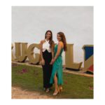 Elena Furiase Instagram – Hace unos días pude celebrar la amistad verdadera con dos grandes amigas de la mano de @ronbrugal_es con buena comida, música y sobretodo buena compañía. 
Gracias brugal por una noche llena de emociones. ✨
#BrugalAmistadVerdadera 🍹
#publi