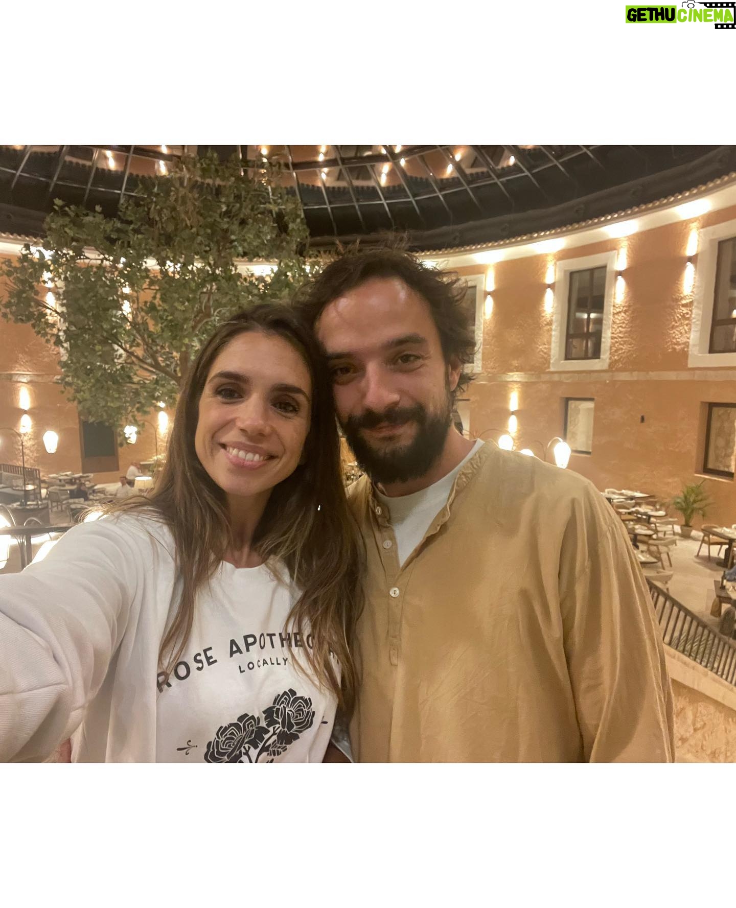 Elena Furiase - 6.7K Likes - A veces la Ma/Pa/ternidad merece un descanso, aunque solo sea de 24h… ⛰️🌳
@gonzalos.g mi mejor todo💚
#castillatermalbrihuega 🧖🏽♀️