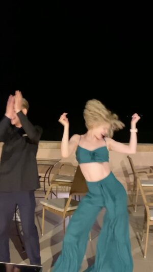 Elena Kampouris Instagram - Unforgettable night in Cape Sounio after the restaurant closed with @alxprovo Xenia & @charis_erm 🎶🎶(that’s the beautiful temple of Poseidon in the background!!)🇬🇷🏛🌌💖@natasatheodoridou 

#beautiful #memories #Greece #girl #goodvibes #friends #fun #love #laugh #live #nature #sweet #summer #music #life #explore #travel #night #dance #lifestyle #happy #singer #instamusic #smile #mood #happiness #reels #explorepage #instagood #instadaily