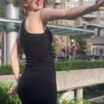Elena Kampouris Instagram – ‪Take me back to the warm, sunny weather where the streets of Toronto were full of music, culture & smells of delicious food😍Don’t know why this music just makes you wanna dance!💃😜Can’t wait to share what’s coming up💞😘#culture #food #smile #happy #life #live #positive #dance #music #healthy #art #explore #sunshine #city #sun #Canada #Toronto #adventure #community #world #explore #celebrate #love #active #move #instadaily #instagood #instafun #instamusic #insta‬
