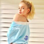 Elena Kampouris Instagram – ‪“When we encounter different customs and beliefs, we might inadvertently stumble upon unknown hidden parts of our being.”🙏💖 beautifully said, The Dream Catcher @selineshenoy ‬
‪#explore #discover #journey #spirit #peace #love #soul #culture #travel #language #connect #learn #inspiration #acceptance #world #celebrate #life #dream #smile #Greece #oxiday #quotes #instaquotes ‬