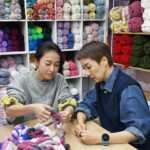 Elena Kong Mei-Yee Instagram - 多謝甘比老師教我點樣鈎張床仔俾我啲寶貝，又送咗條手做頸鏈比我添！♥️ 真係幾好玩喎，我打算親手做啲作品喺佢度寄賣，賣咗嘅錢然後做慈善，你哋話好無呢？ #江美人 #江美儀 #happyyarn #甘比