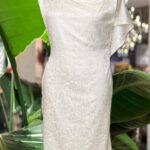 Elena Kong Mei-Yee Instagram - Inspired by Guy Laroche’s vintage 1960 wrap dress, I made this dress during the lockdown with my original undyed jacquard silk full of butterfly pattern. The natural shine of the silk makes the dress like liquid silver when in movement on a person. This dress is versatile that can be worn in different ways in the front or back side because of the soft shawl collar and flap wrap around the dress as your liking. Thank you Elena Kong you look absolutely elegant in this number. 🌹💋🧡 James T. Couture #JamesTcouture #jacquardsilk #butterfly #wrapdress #vintagedesign #guylaroche #liquidsilver #hkamateurdesigner #amateurseamtress #dressmaker #femininity #ElegantStyle #hkfashion #vintagefashion #hkfashiondesigner #江美儀 #江美人 #萬千星輝頒獎典禮