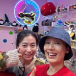 Elena Kong Mei-Yee Instagram - 工欲善其事，必先利其器， 多謝老師贈我「兵器」。 其待我哋合作嘅成果！ Something is happening，so looking forward! ❤️ #江美儀 #happyyarn_kimbee #我鈎針編織老師係甘比 #charity