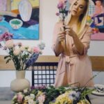 Elena Krygina Instagram – Нет такого букета, который бы я не пересобрала😎🌸🌺🪻🌷