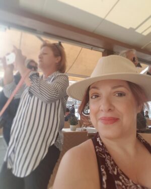 Eleni Randou Instagram - Καλές επιστροφές🛥