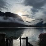 Eleni Vaitsou Instagram – Κάθε ταξίδι το κάνεις 3 φορές. Όταν το ονειρεύεσαι..Όταν το ζεις..και όταν το θυμάσαι.. 

#travel #tb #hallstatt #roadtrip #austria #travelgram