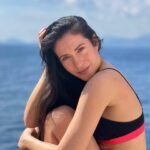 Eleni Vaitsou Instagram – ☀️💙