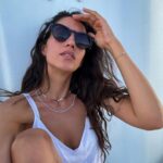 Eleni Vaitsou Instagram - Στο νησί του Νιρέα ___________________________ #islandlife #summervibes